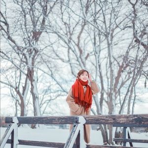 Meet your Posher, Linxi